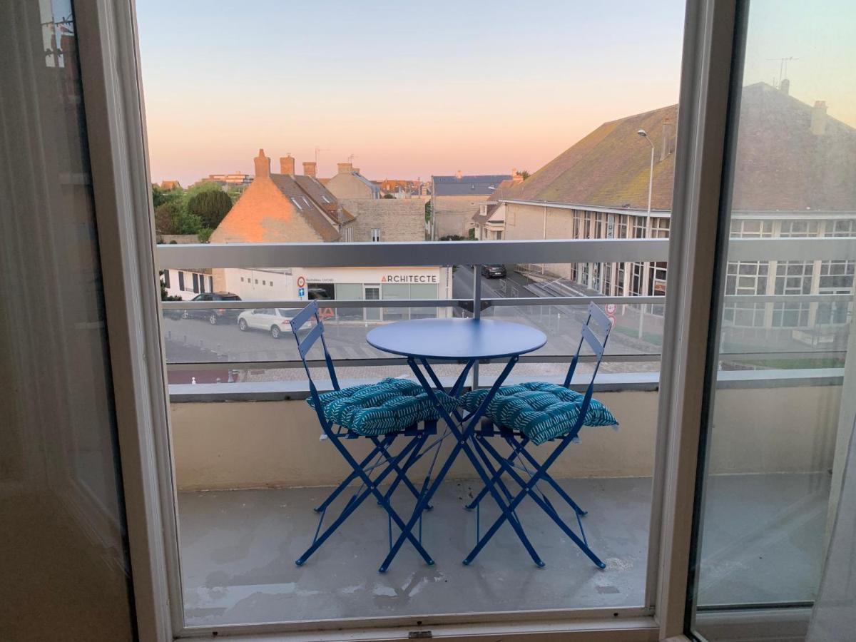 Le Cosy Apartamento Courseulles-sur-Mer Exterior foto