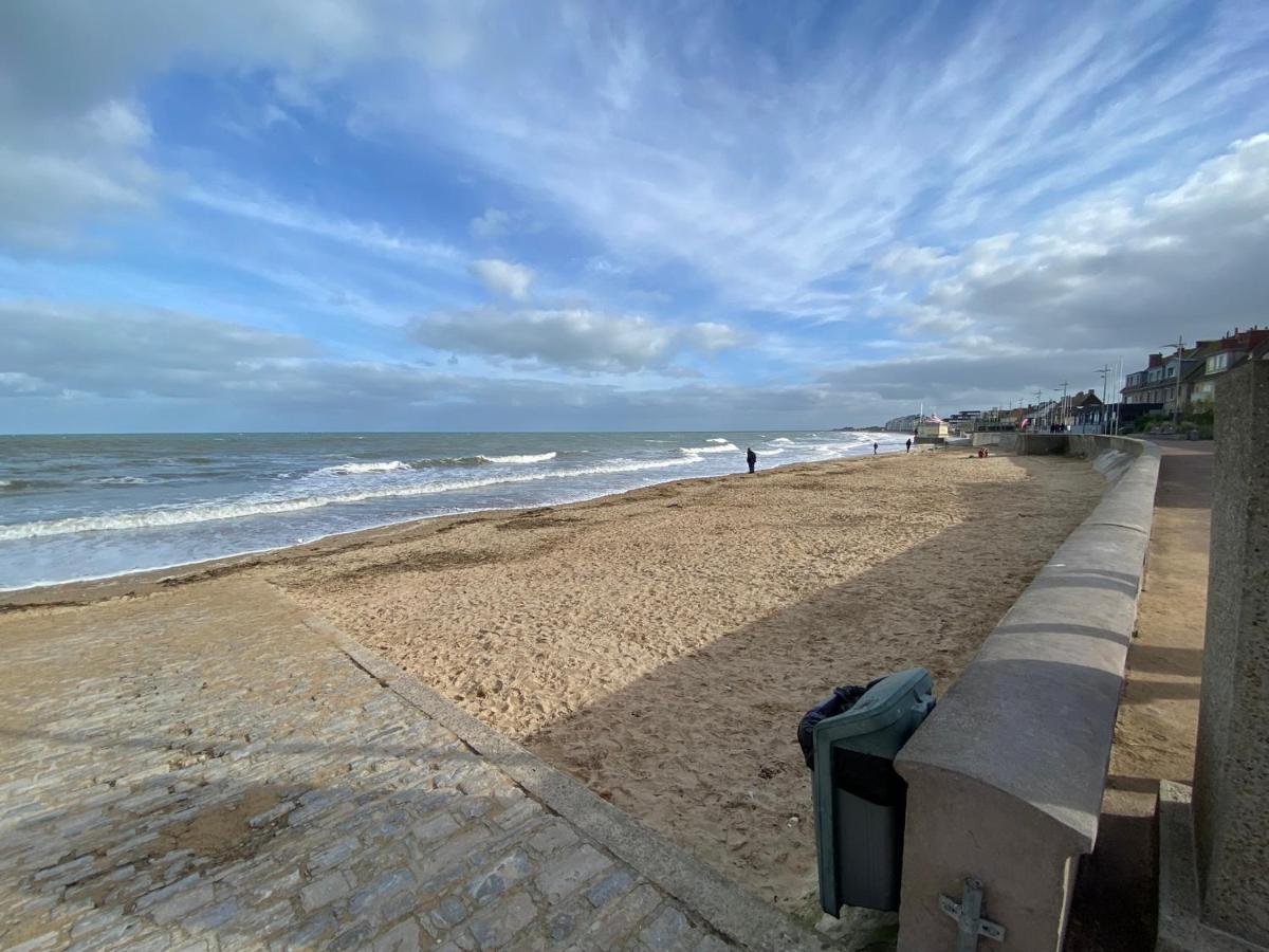 Le Cosy Apartamento Courseulles-sur-Mer Exterior foto